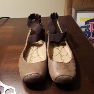 Jessica Simpson Nude Ballet Flats Size 6